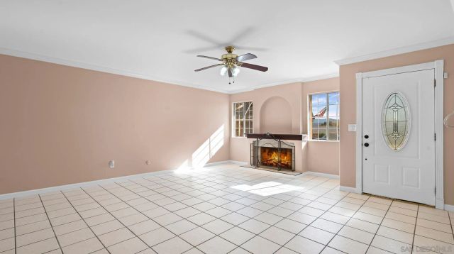 8410 Innsdale Ln, San Diego, CA 92114