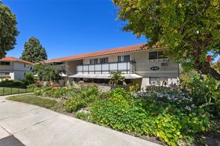 2182 Via Puerta D, Laguna Woods, CA 92637