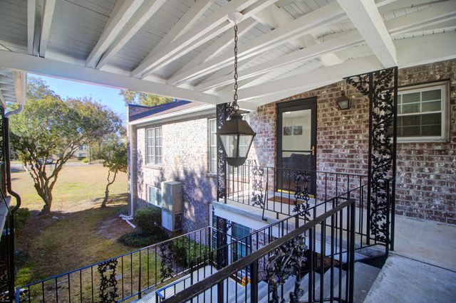 650 Cornell Street D-58, Charleston, SC 29407