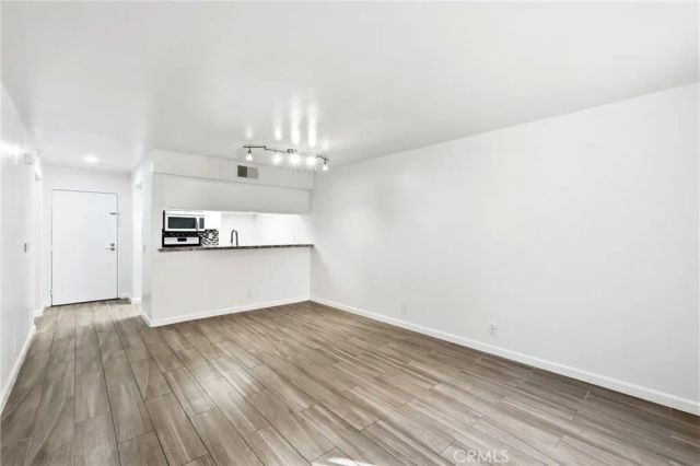 12601 Van Nuys 111, Pacoima, CA 91331