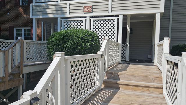 503 Gosgooseneck Dr B2, Cary, NC 27513