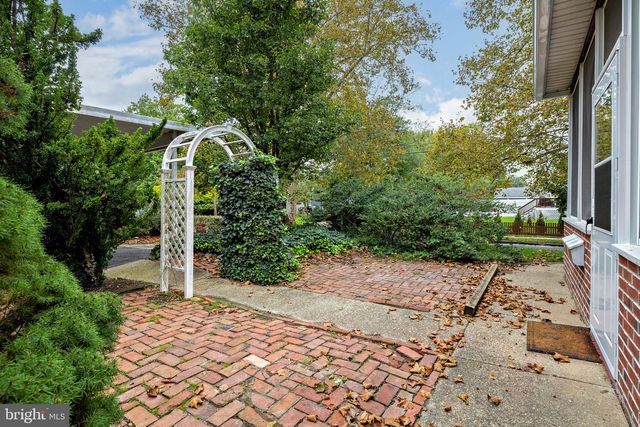 1000 BELMONT AVE, Haddon Township, NJ 08108