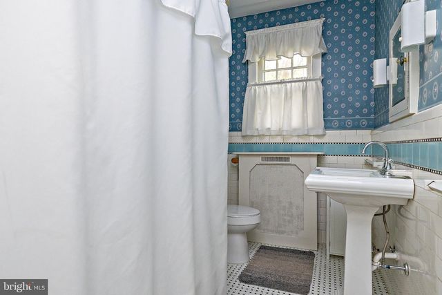 1000 BELMONT AVE, Haddon Township, NJ 08108