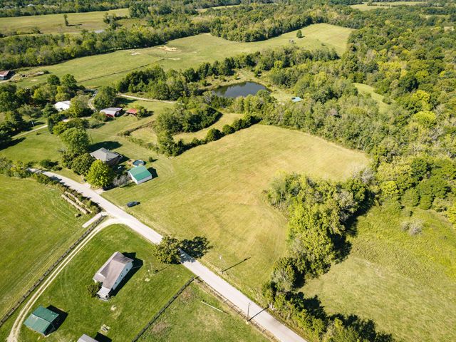 276 Jacksonville Road, Bagdad, KY 40003