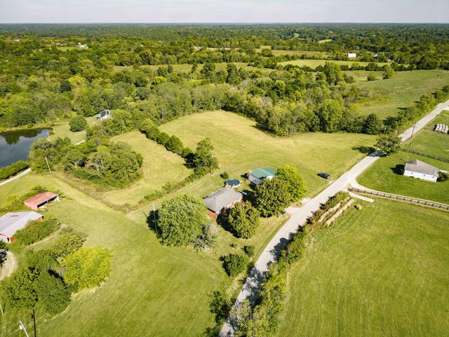 276 Jacksonville Road, Bagdad, KY 40003