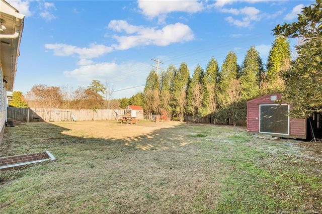 1111 Thistle Gold Drive, Hope Mills, NC 28348