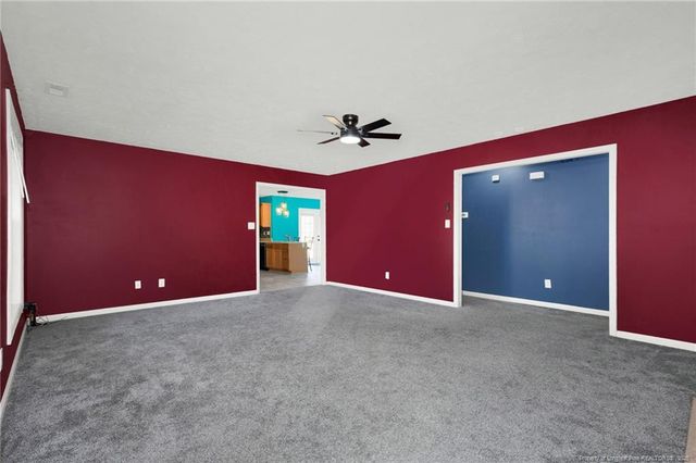 1111 Thistle Gold Drive, Hope Mills, NC 28348