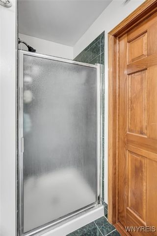 13373 Day Road, Holland, NY 14080