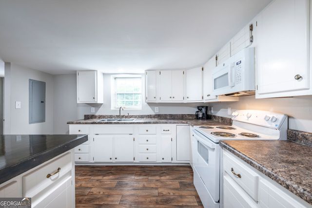 2508 Maple Road SE, Rome, GA 30161