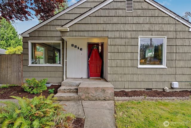 8816 A Street, Tacoma, WA 98444