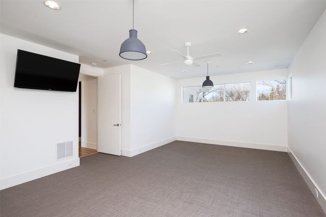 6446 Prestonshire Lane, Dallas, TX 75225