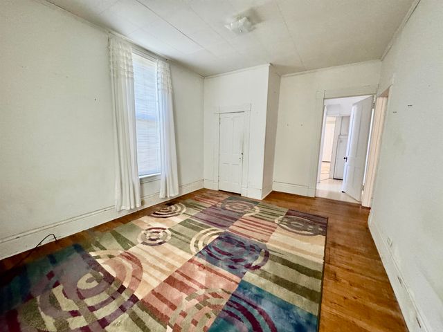 124 W Sullenberger, Malvern, AR 72104