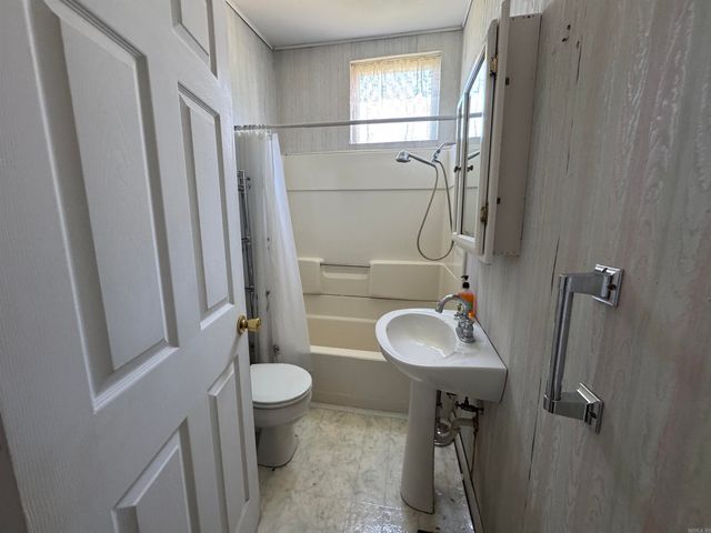 124 W Sullenberger, Malvern, AR 72104