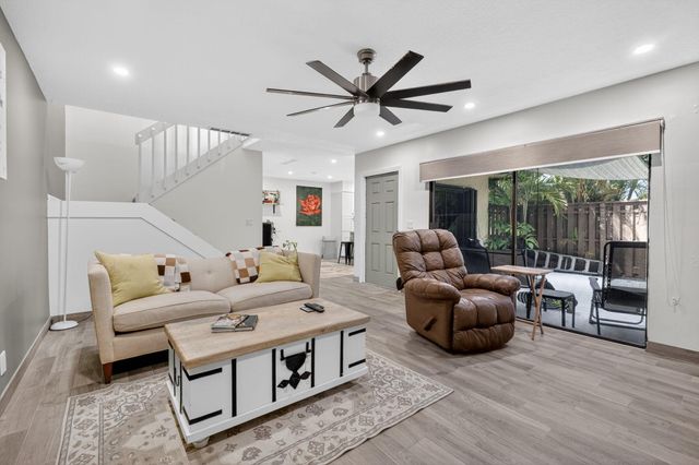 110 N Delaware Boulevard 10c, Jupiter, FL 33458