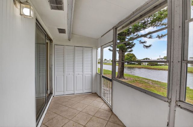 158 Valencia G, Delray Beach, FL 33446