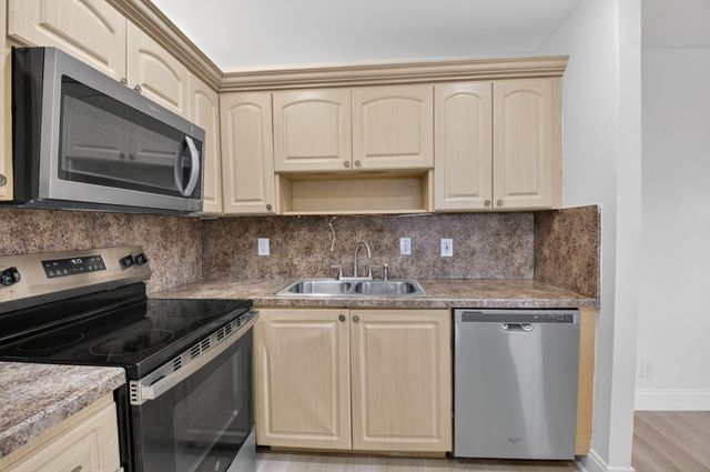 158 Valencia G, Delray Beach, FL 33446