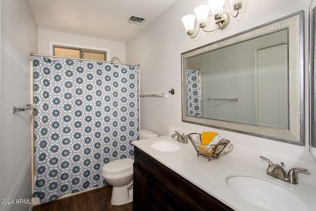 7232 S La Rosa Drive, Tempe, AZ 85283