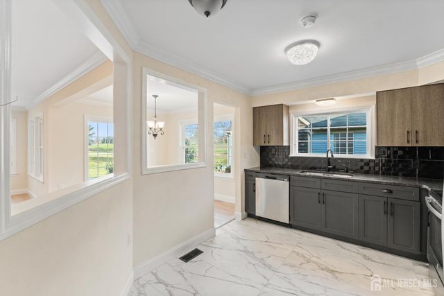 62 Yorkshire Drive A, Monroe, NJ 08831