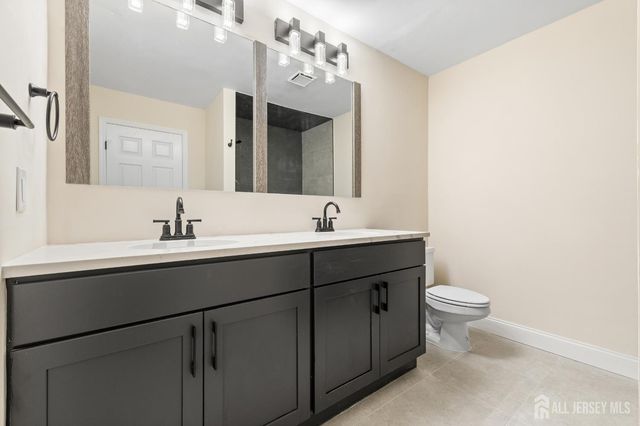 62 Yorkshire Drive A, Monroe, NJ 08831