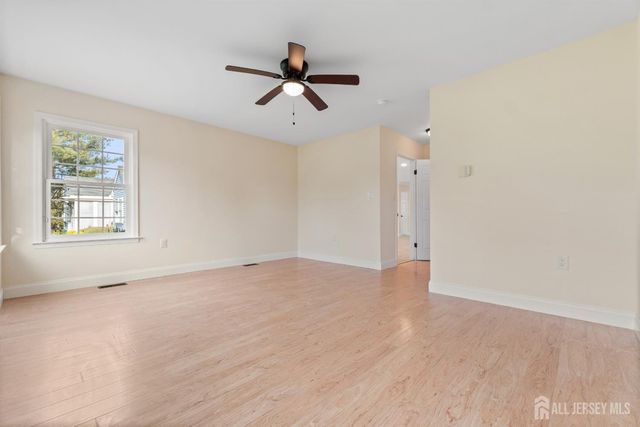 62 Yorkshire Drive A, Monroe, NJ 08831