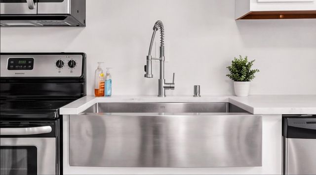 2806 Palomas Drive NE, Albuquerque, NM 87110