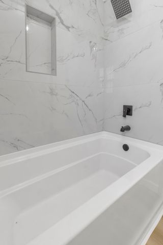 2806 Palomas Drive NE, Albuquerque, NM 87110