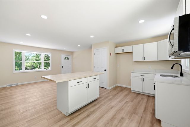96 Cote Road, Monson, MA 01057