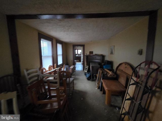 406 W BRIDGE ST, Morrisville, PA 19067