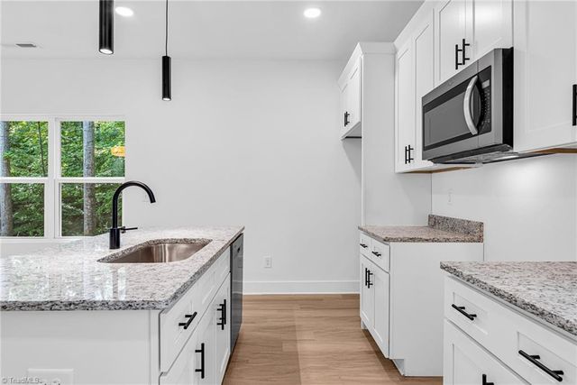 112 N Yadkin Avenue, Spencer, NC 28159