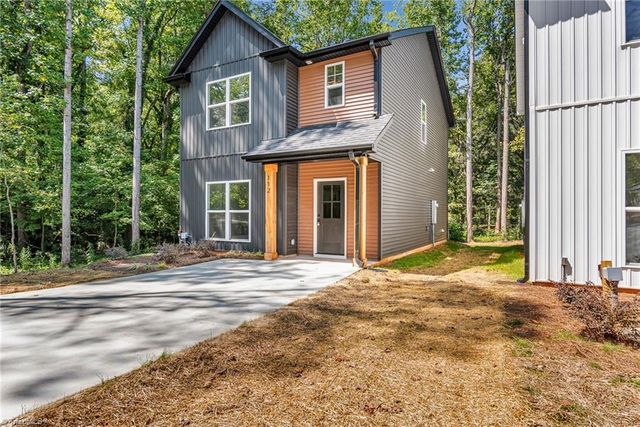 112 N Yadkin Avenue, Spencer, NC 28159