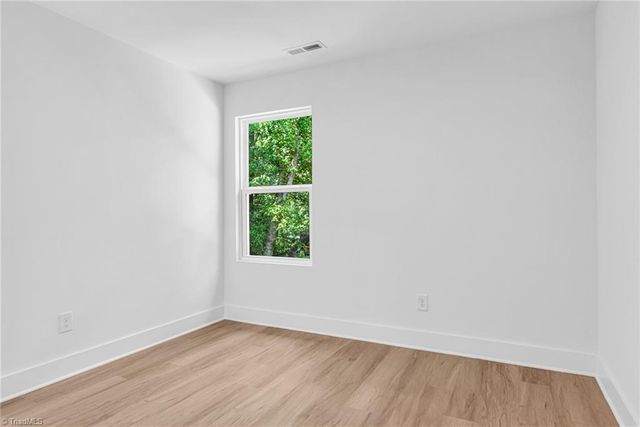 112 N Yadkin Avenue, Spencer, NC 28159
