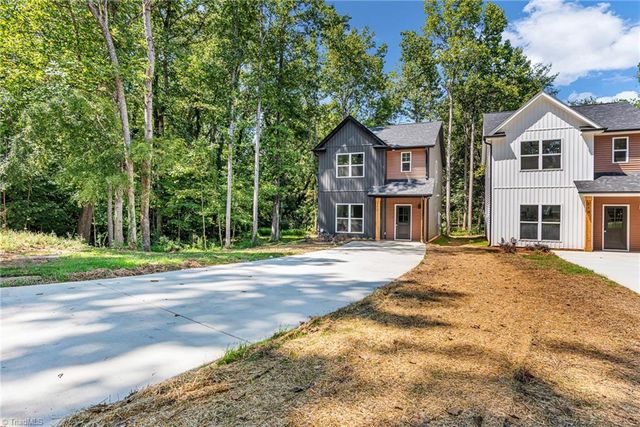 112 N Yadkin Avenue, Spencer, NC 28159
