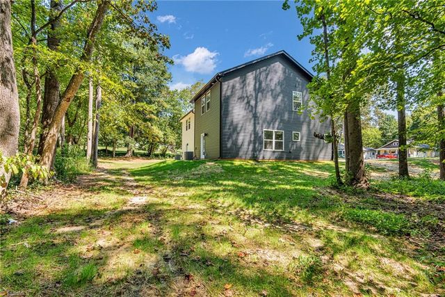 112 N Yadkin Avenue, Spencer, NC 28159