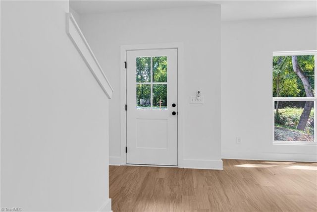 112 N Yadkin Avenue, Spencer, NC 28159