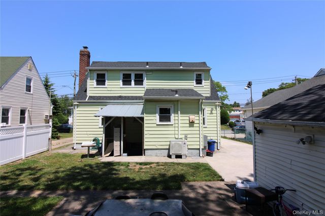 96 Fir Street, Valley Stream, NY 11580