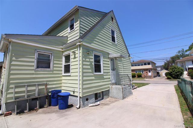 96 Fir Street, Valley Stream, NY 11580