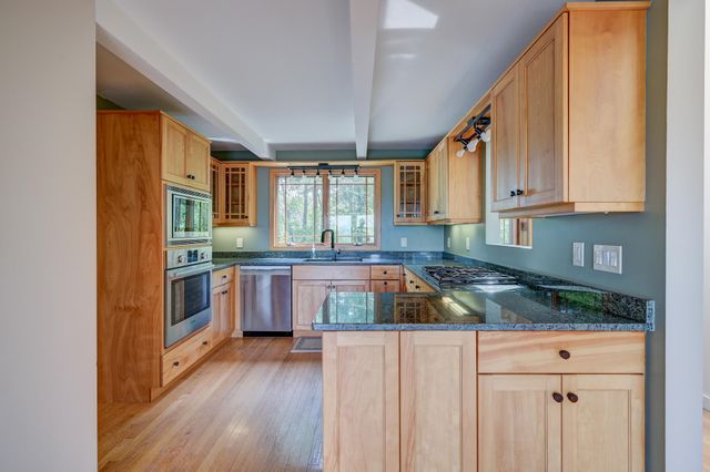 36 Oak Ridge Road, Madison, NH 03849