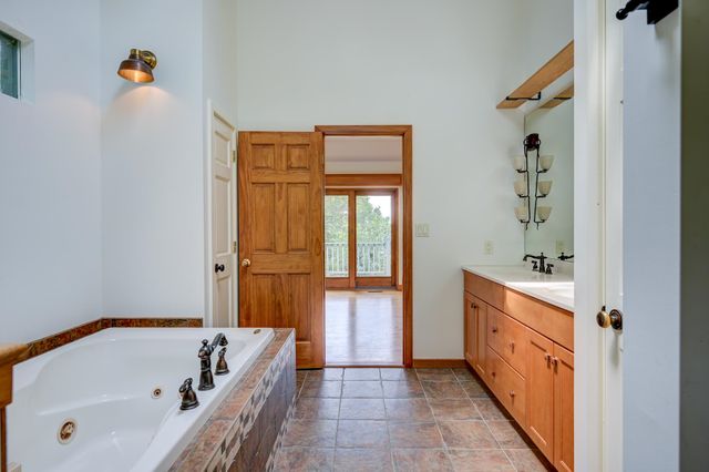 36 Oak Ridge Road, Madison, NH 03849