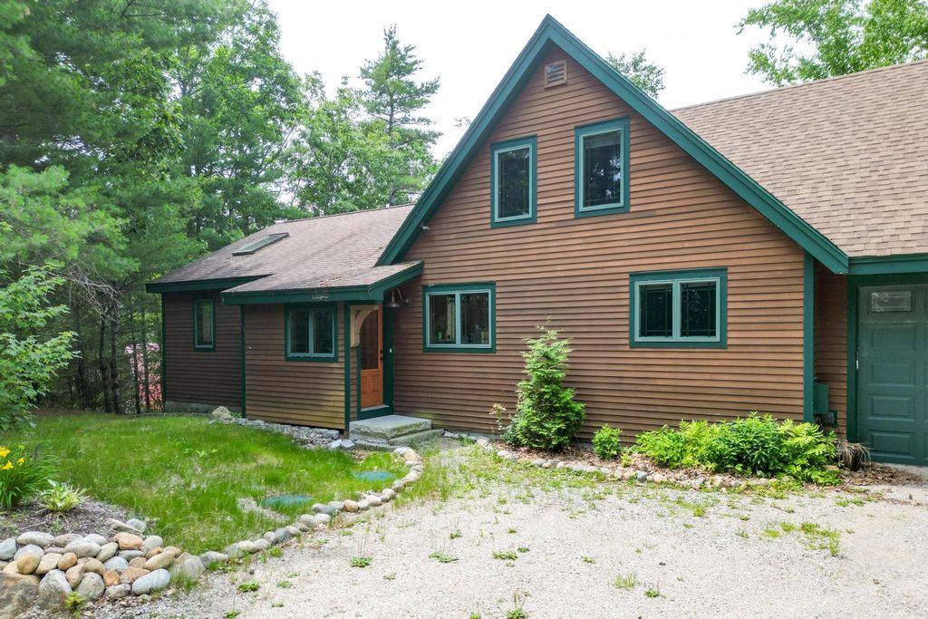 36 Oak Ridge Road, Madison, NH 03849