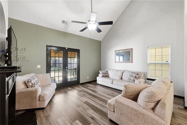 16 Shaw Boulevard, Cartersville, GA 30121