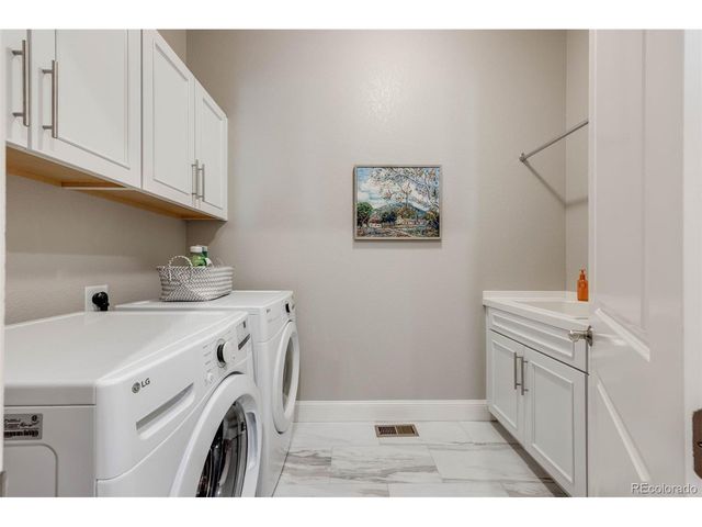 360 Basilwood Way, Highlands Ranch, CO 80126