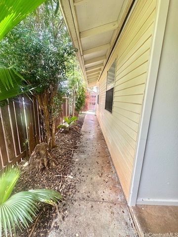 85-215 Ala Akau Street A, Waianae, HI 96792