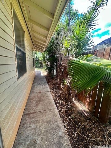 85-215 Ala Akau Street A, Waianae, HI 96792