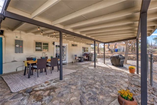 7432 Dumosa, Yucca Valley, CA 92284