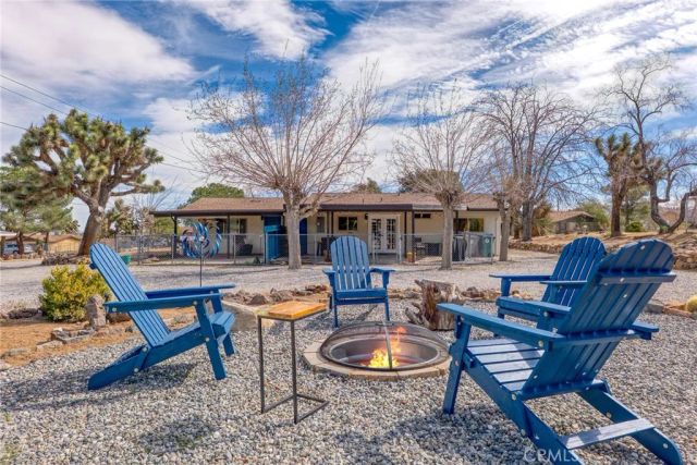 7432 Dumosa, Yucca Valley, CA 92284