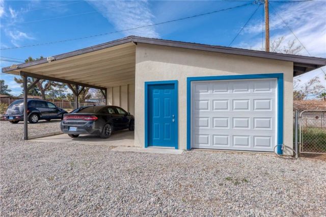 7432 Dumosa, Yucca Valley, CA 92284