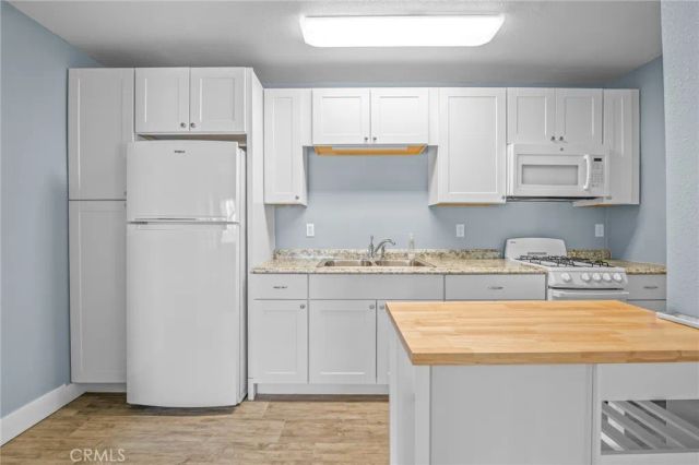 7432 Dumosa, Yucca Valley, CA 92284