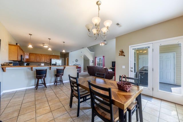 1044 Burton Place, Manhattan, KS 66503