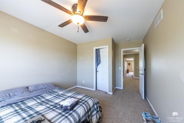 1044 Burton Place, Manhattan, KS 66503