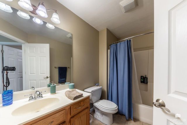 1044 Burton Place, Manhattan, KS 66503